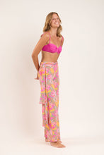 Load image into Gallery viewer, Image 10: Rio De Sol Beach Trousers Lyla Pants Knot