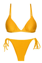 Load image into Gallery viewer, Product Front: Rio De Sol Set Set Eden-Pequi Tri-Fixo Ibiza