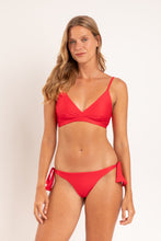Load image into Gallery viewer, Image 04: Rio De Sol Set Set Microfibra-Chic-Red Paola Italy