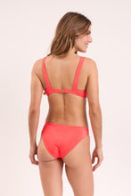 Load image into Gallery viewer, Model Back: Rio De Sol Set Set Malibu-Folia Amelia Essential-Comfy