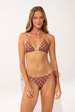 Load image into Gallery viewer, Model Front: Wednesday In Hawaii By Rio De Sol Set Set Kiko-Coco Kauai Kaleia