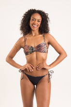 Load image into Gallery viewer, Image 07: Rio De Sol Top Top Cobra Twist
