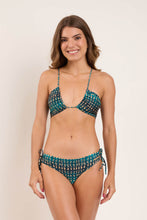 Load image into Gallery viewer, Model Front: Rio De Sol Bottom Bottom Brisa Madrid