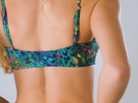 Load and play video in Gallery viewer, Video: Rio De Sol Top Top Wilds Bandeau-Reto