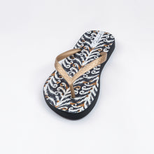 Load image into Gallery viewer, Image 05: Rio De Sol Flip-Flop Ikat Slim