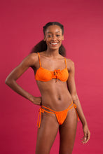 Load image into Gallery viewer, Image 11: Rio De Sol Set Set Dots-Orange Balconet-Tie Pipa