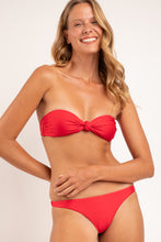 Load image into Gallery viewer, Image 05: Rio De Sol Set Set Microfibra-Chic-Red Bandeau-Joy Leblon