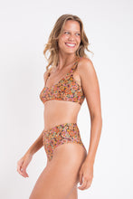 Load image into Gallery viewer, Image 03: Rio De Sol Bottom Bottom Bouquet Hotpants

