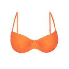 Load image into Gallery viewer, Product Front: Rio De Sol Top Top Bio-Laranjada Vickie
