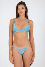Load image into Gallery viewer, Model Front: Rio De Sol Bottom Bottom Mirante California
