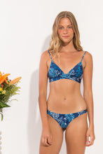 Load image into Gallery viewer, Model Front: Rio De Sol Top Top Reef Tri-Cos
