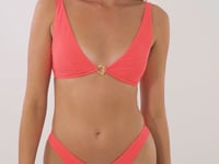 Load and play video in Gallery viewer, Video: Rio De Sol Top Top Malibu-Folia Agnes
