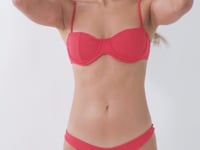 Load and play video in Gallery viewer, Video: Wednesday In Hawaii By Rio De Sol Top Top Hibiscus Coral

