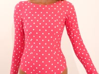 Load and play video in Gallery viewer, Video: Wednesday In Hawaii By Rio De Sol One-Piece Kiko-Guava Surf
