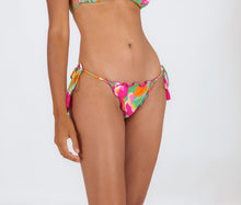 Load image into Gallery viewer, Gallery: Rio De Sol Bottom Bottom Green-Bloom Frufru-Fio
