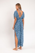 Load image into Gallery viewer, Model Back: Rio De Sol Beach Dresses Chuva Long Dress Soleil
