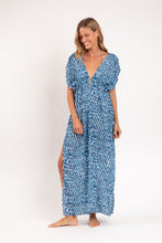 Load image into Gallery viewer, Image 05: Rio De Sol Beach Dresses Chuva Long Dress Soleil

