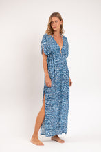 Load image into Gallery viewer, Image 06: Rio De Sol Beach Dresses Chuva Long Dress Soleil
