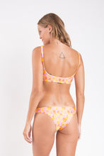 Load image into Gallery viewer, Model Back: Rio De Sol Set Set Dreamy Bliss Essential
